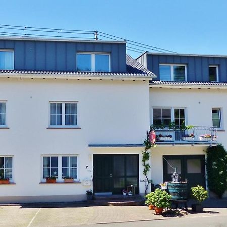 Gaestehaus Schwaab Zeltingen-Rachtig Exterior photo